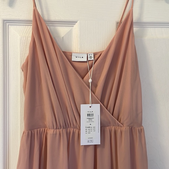 NWT Vila Maxi Dress Misty Rose/Light Pink - Picture 2 of 4